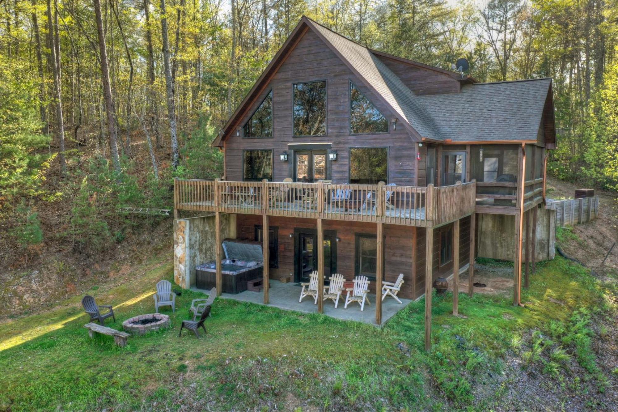 The View Sweeping Mountain Views Gas Fireplace Game Room Hot Tub Blue Ridge Exteriör bild